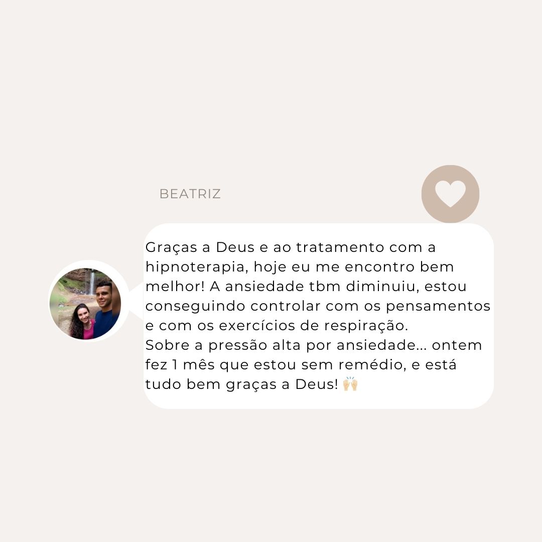 Instagram Post Feedback Depoimento Cliente Minimalista Clean Bege